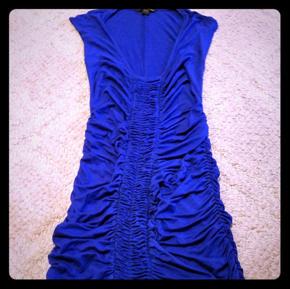 Blue sleevless stretchy mini dress